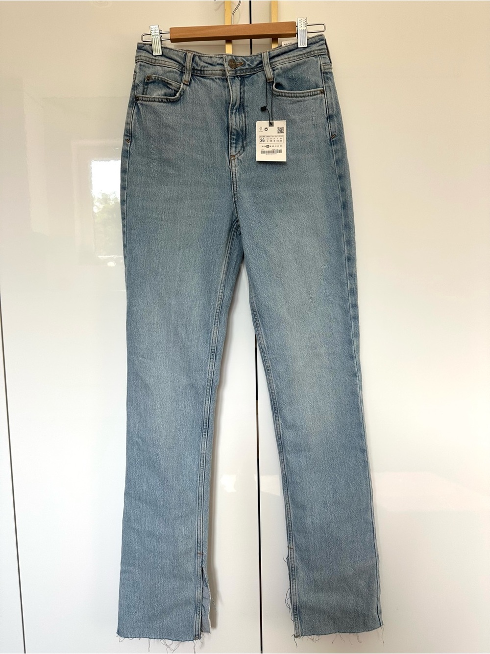 Zara high rise flare full length jeans 26 NWT